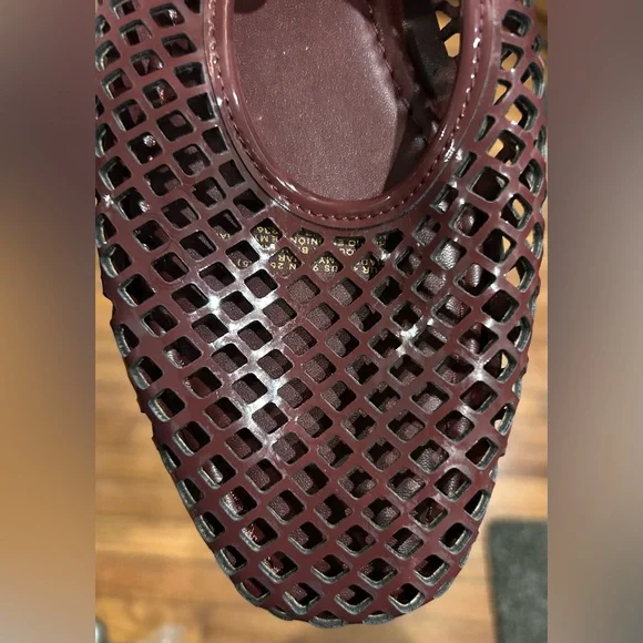 New H&M perforated Mary Jane Flats Burgundy US 9 EUR 40 - Picture 10 of 10